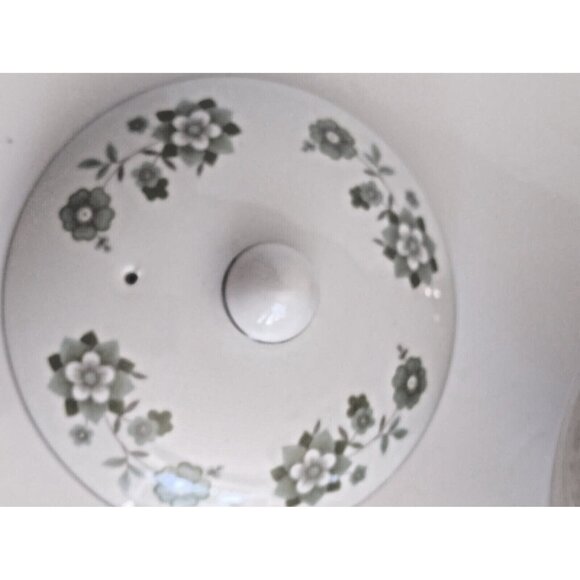 1960’s Vintage Johnson Bros Snowhite Meadowvale Green Floral Teapot 6 Cup - Picture 10 of 13